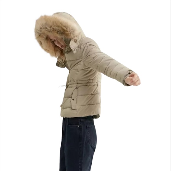 Zara Down Puffer - Picture 4 of 8
